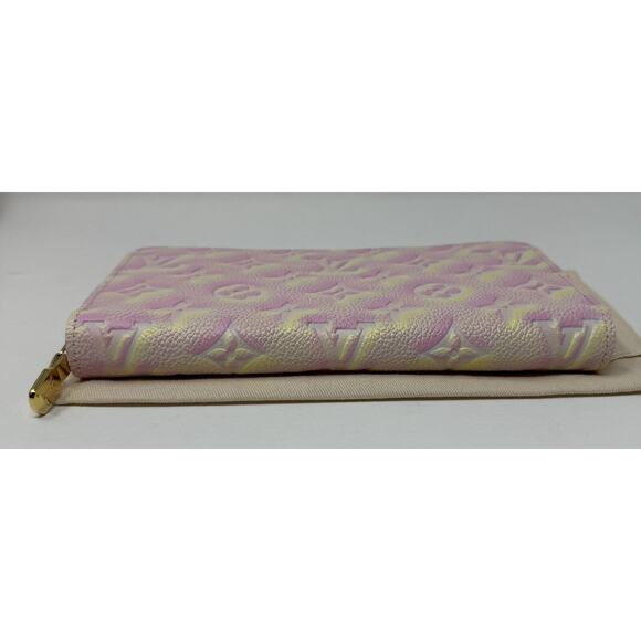 Louis Vuitton Stardust Zippy Wallet Pink/Yellow Shimmer Effect M81299 FRANCE NEW - Picture 9 of 10